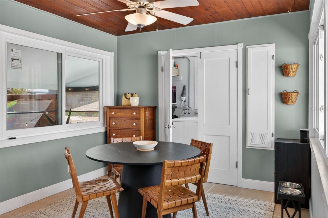 1246 37th Avenue N, Saint Petersburg, FL 33704 Photo