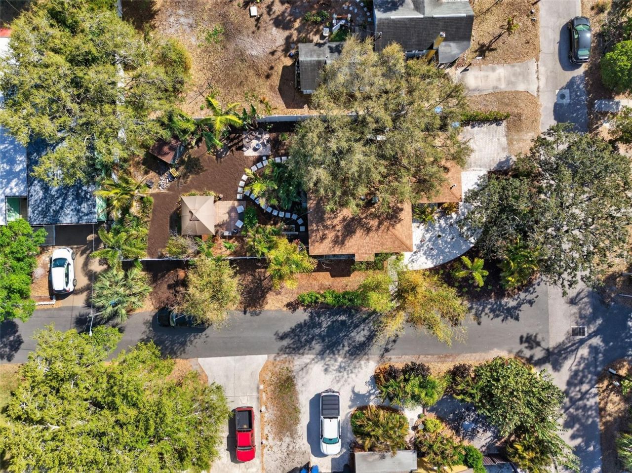 1246 37th Avenue N, Saint Petersburg, FL 33704 Photo