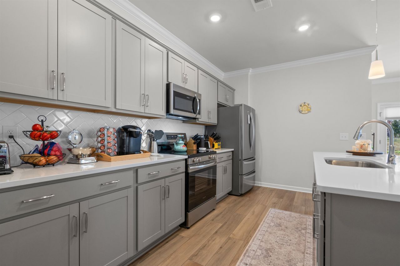 323 Dunlin Pl Photo 10