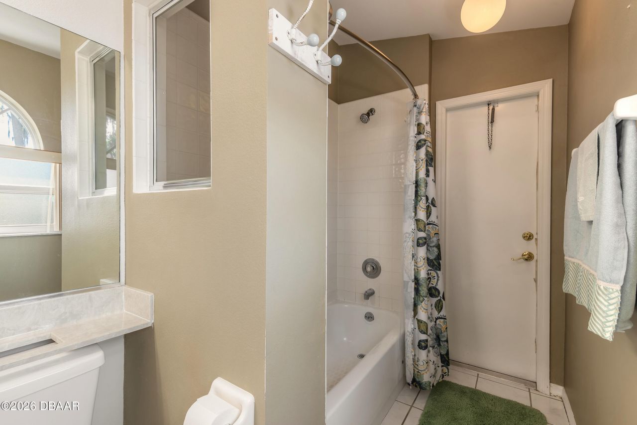 109 Brookhollow Circle, Daytona Beach, FL 32114 Photo