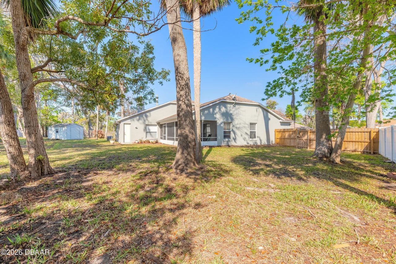 109 Brookhollow Circle, Daytona Beach, FL 32114 Photo