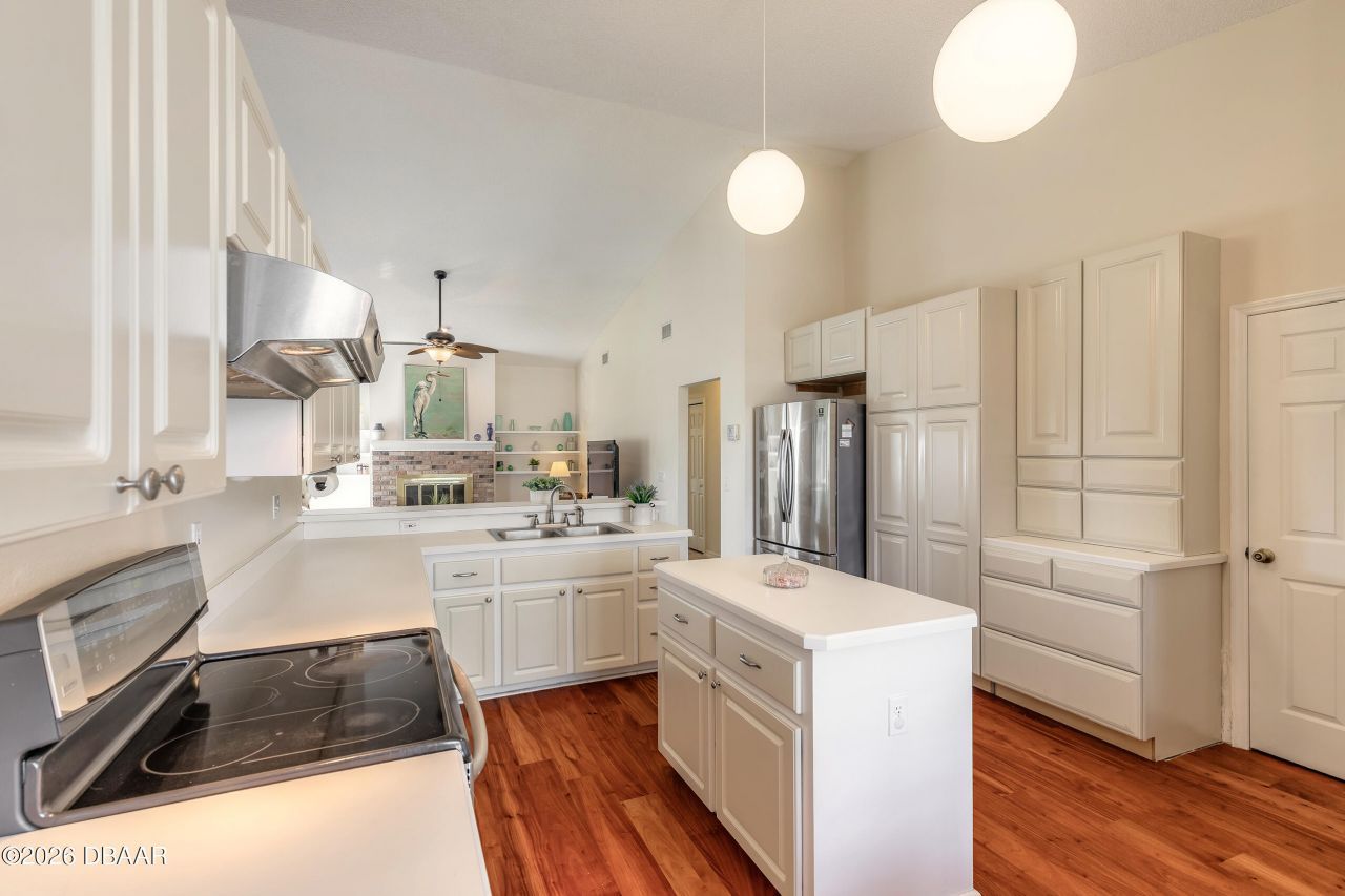 109 Brookhollow Circle, Daytona Beach, FL 32114 Photo