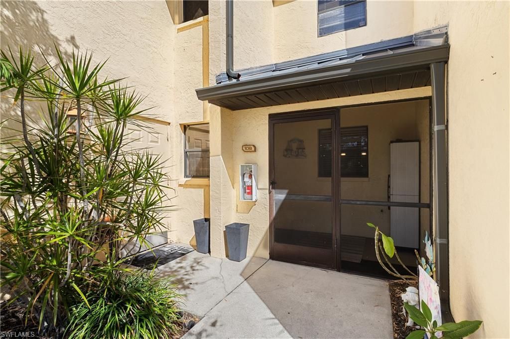 15041 Paddle Creek Dr , Unit 102, Fort Myers, FL 33919 Photo