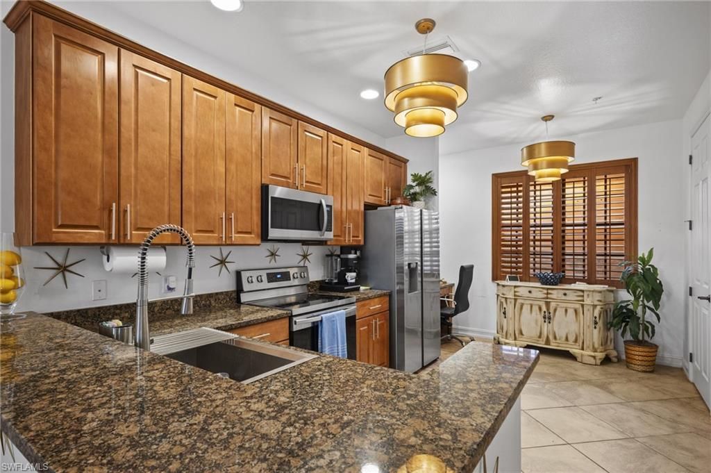 8281 Bibiana Way , Unit 801, Fort Myers, FL 33912 Photo