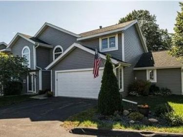 2806 Riverwood Lane NW, Rochester, MN 55901