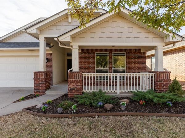 18424 Abierto Drive, Edmond, OK 73012