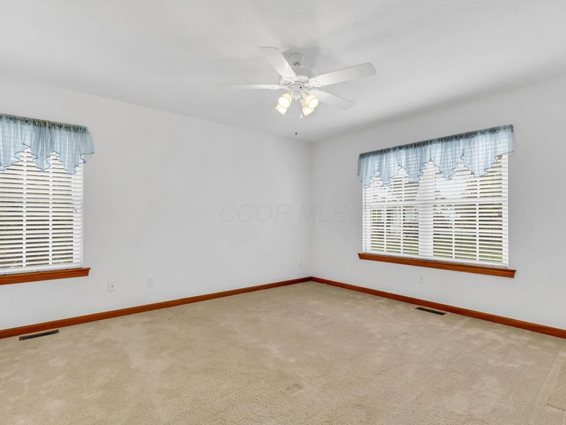 676 Norfolk Court , Johnstown, OH 43031 Photo 9