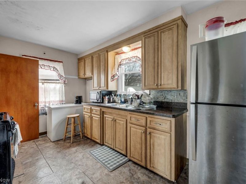 18207 Mapleboro Avenue, Maple Heights, OH 44137 Photo 11