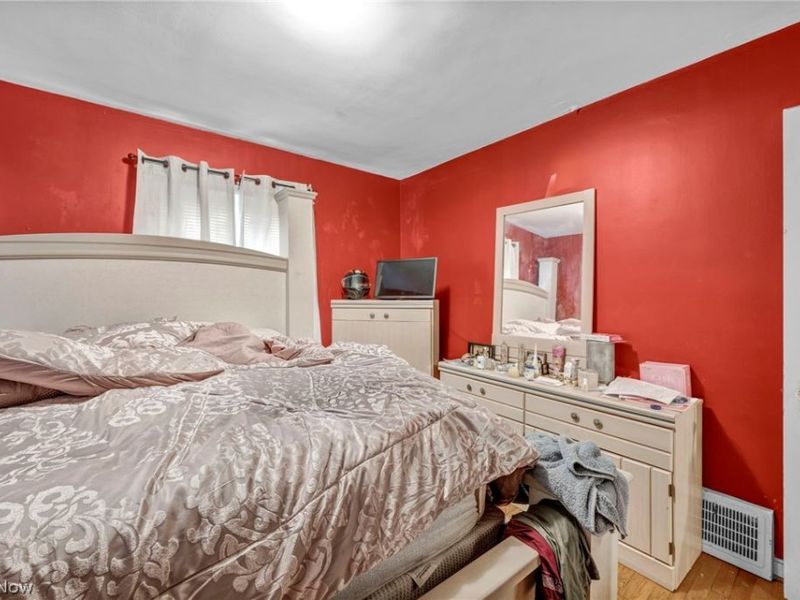 18207 Mapleboro Avenue, Maple Heights, OH 44137 Photo 21