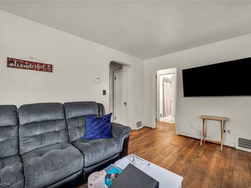 18207 Mapleboro Avenue, Maple Heights, OH 44137 Photo 9