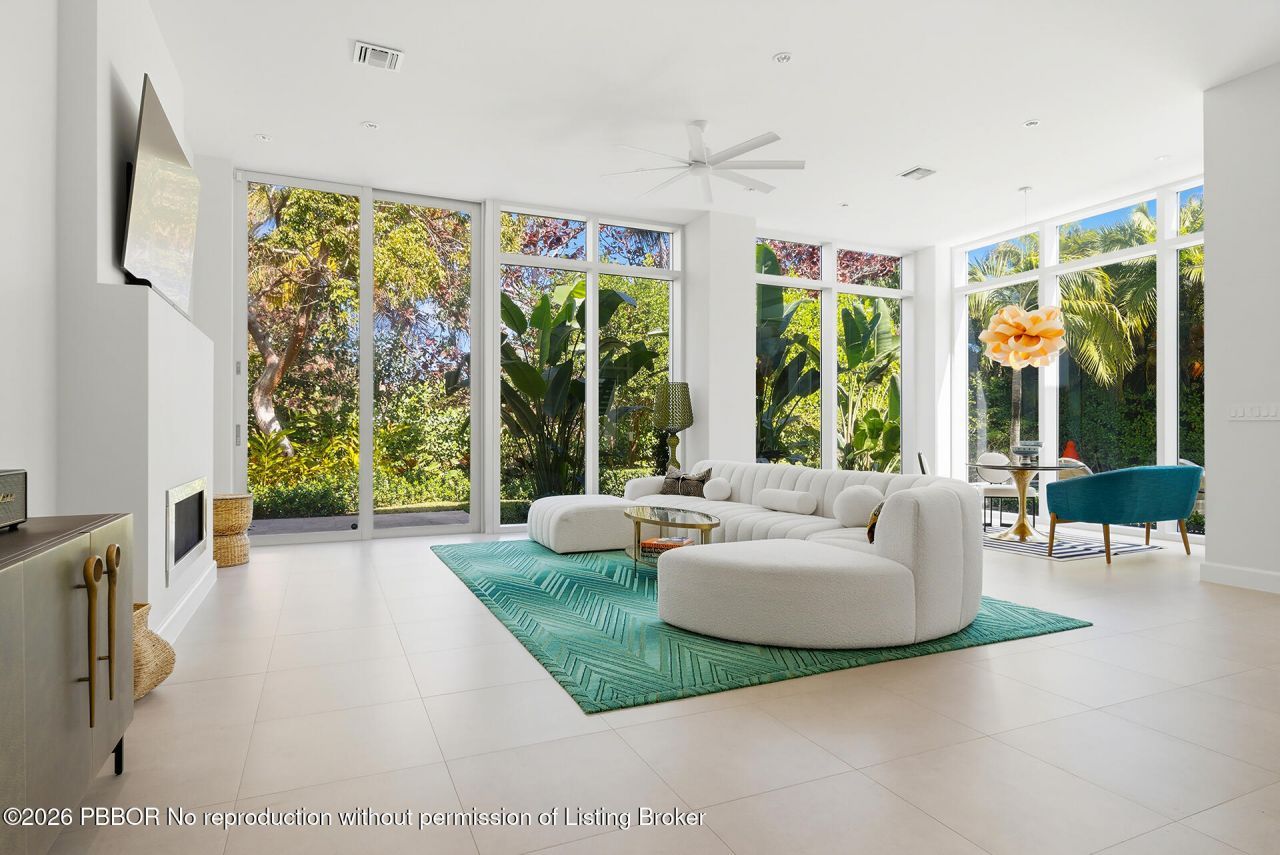 125 Churchill Road, West Palm Beach, FL 33405 Photo