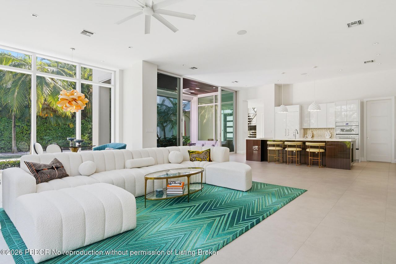 125 Churchill Road, West Palm Beach, FL 33405 Photo