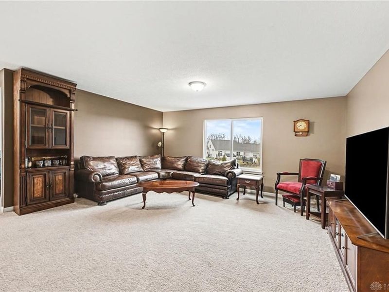 4031 Red Bud Way, Tipp City, OH 45371 Photo 13