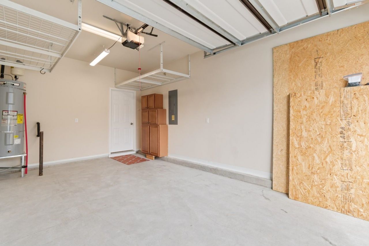 188 Machrie Loop Photo 26