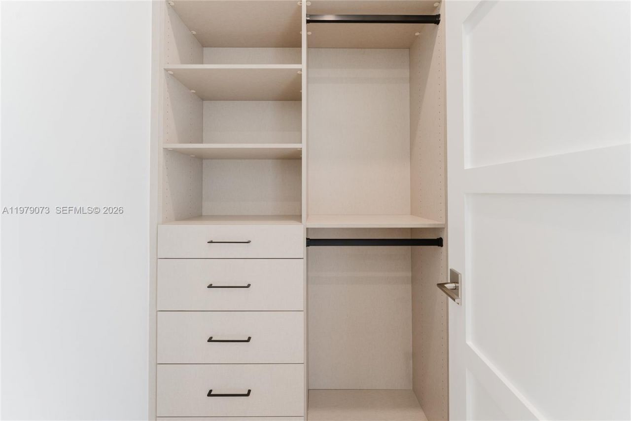 464 NE 6th St, Boca Raton, FL 33432 Photo