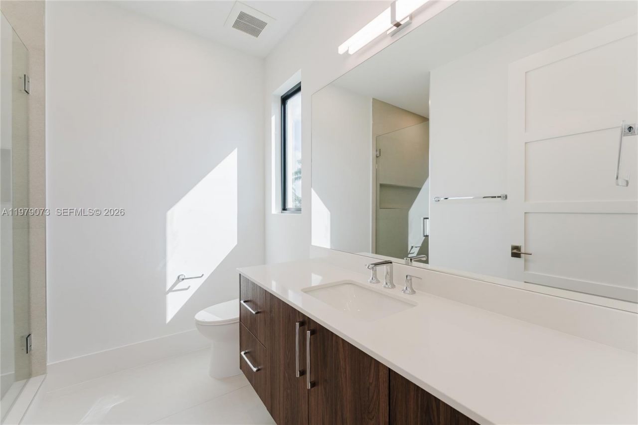 464 NE 6th St, Boca Raton, FL 33432 Photo