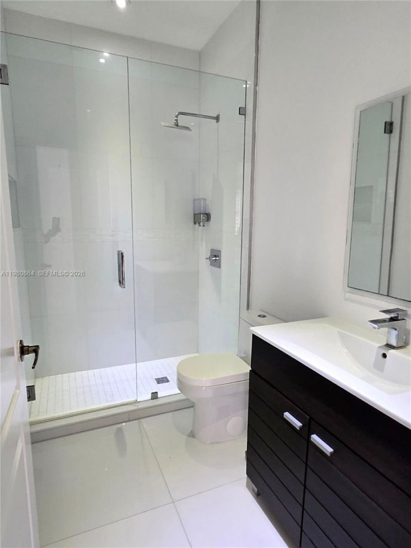 8402 NW 114th Path , Unit 8402, Doral, FL 33178 Photo