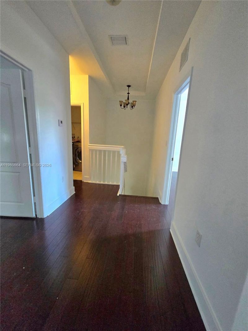 8402 NW 114th Path , Unit 8402, Doral, FL 33178 Photo