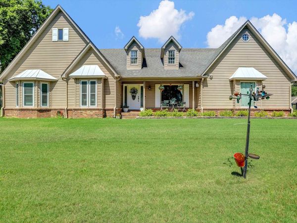 4045 BARTLETT COUNTRY RD, Bartlett, TN 38135
