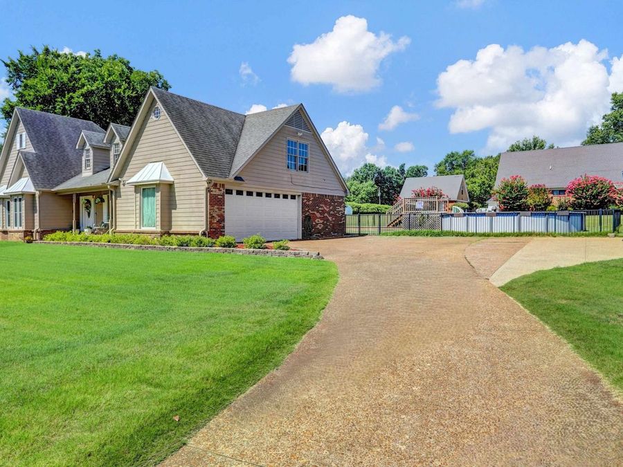 Property Image 4