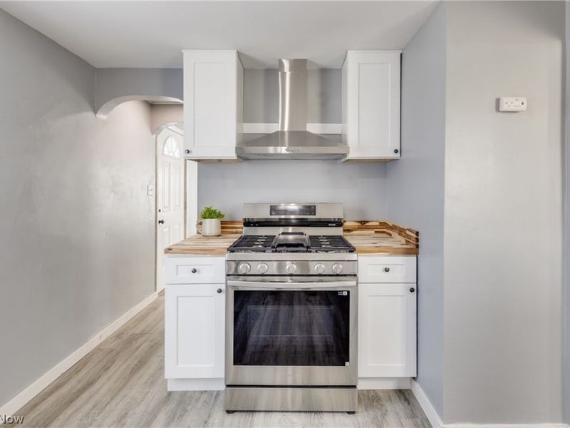 1935 Northfield Avenue NW, Warren, OH 44485 Photo 4