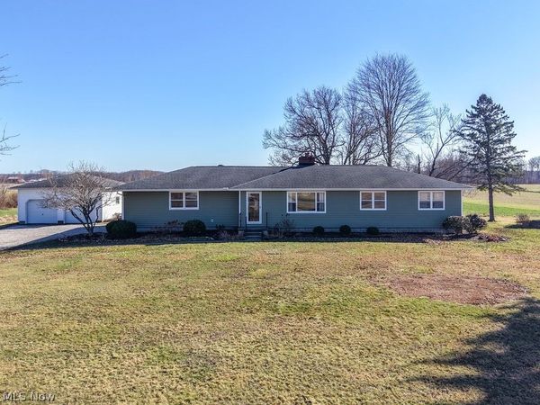 45 Jeffrey Road , Homerville, OH 44235