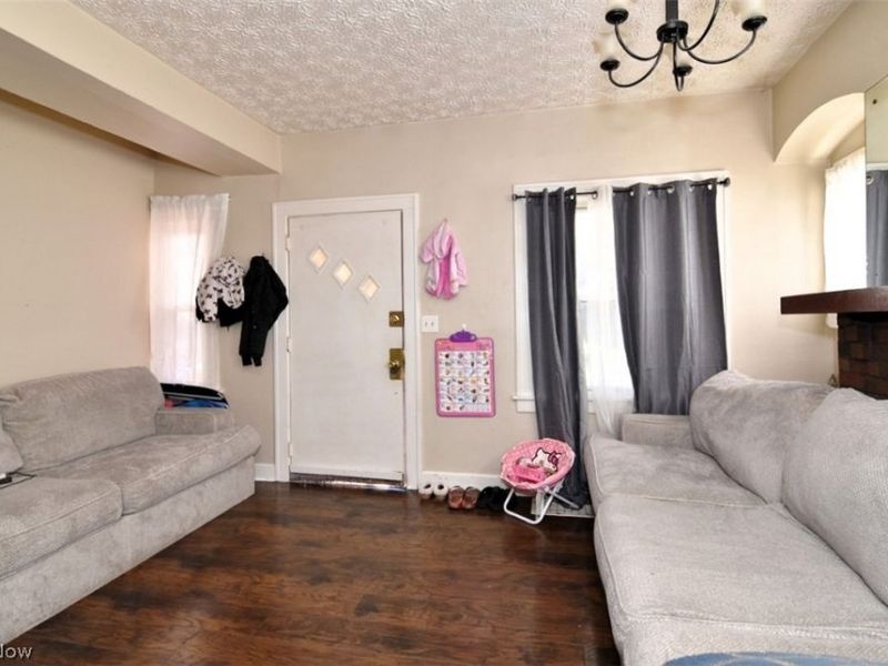 3340 W 120th Street, Cleveland, OH 44111 Photo 5