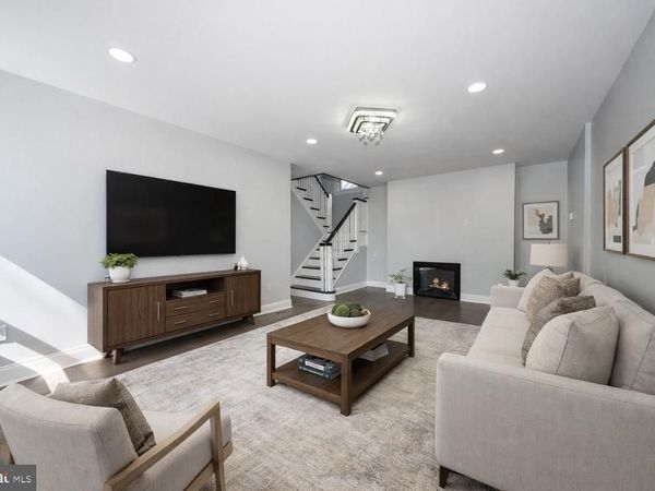 100 ENGLEWOOD ROAD, UPPER DARBY, PA 19082