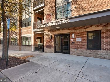 9521 BASTILLE STREET, Unit 106, FAIRFAX, VA 22031