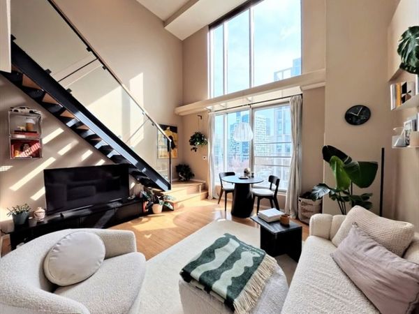 1 Earhart Street, Unit 704, Cambridge, MA 02141