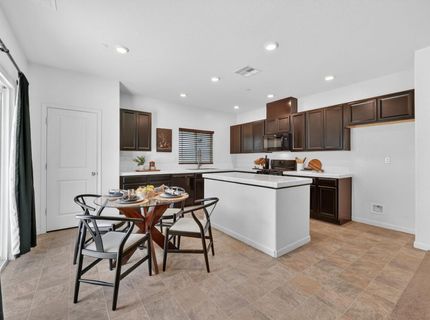 3819 Havenparke Way, Sacramento, CA 95834 Photo