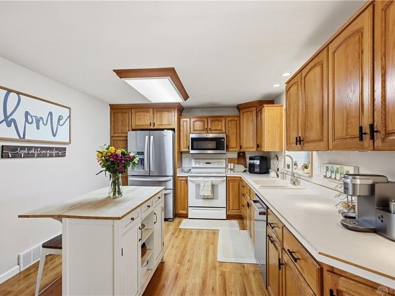 410 Tanglewood Drive, Beavercreek, OH 45440 Photo 13