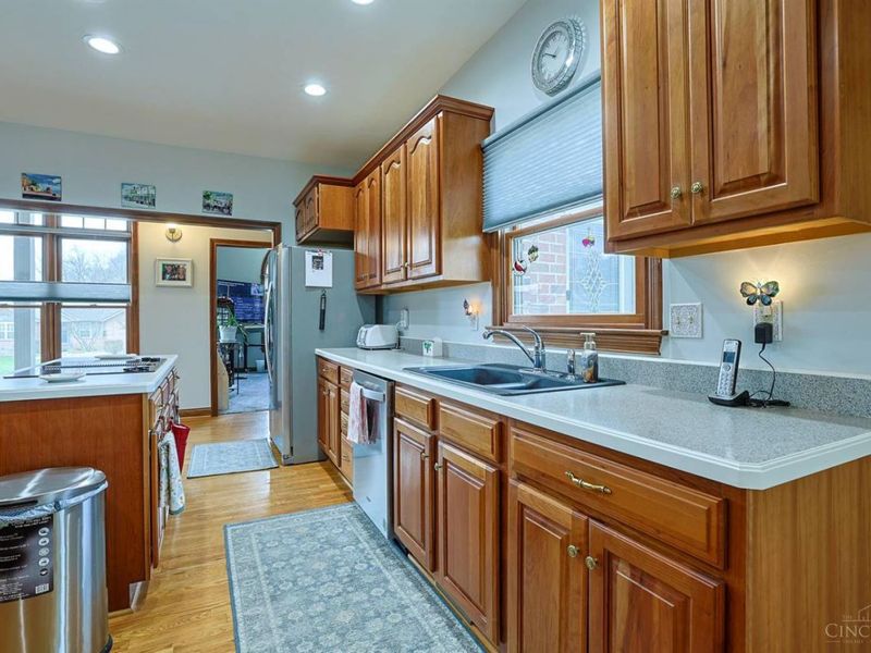 1305 Courtney Drive, Hamilton, OH 45013 Photo 17