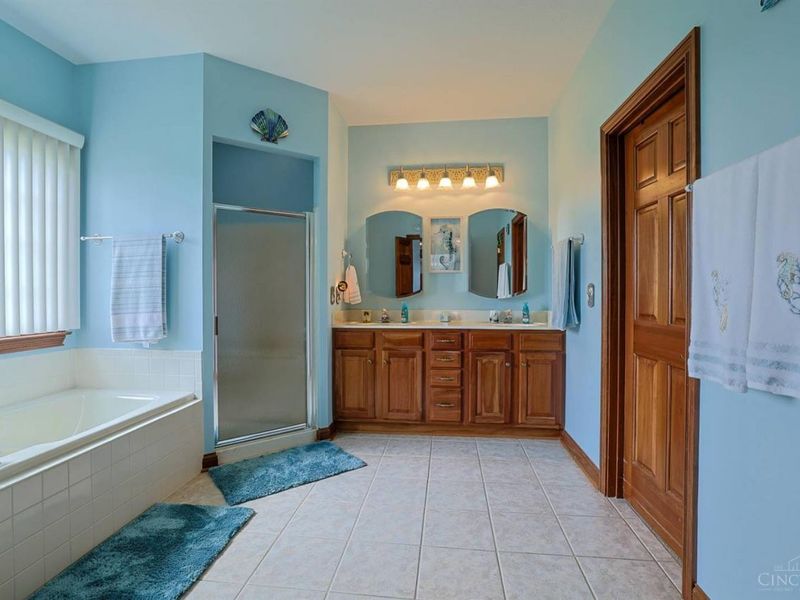 1305 Courtney Drive, Hamilton, OH 45013 Photo 21