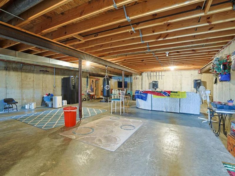 1305 Courtney Drive, Hamilton, OH 45013 Photo 29