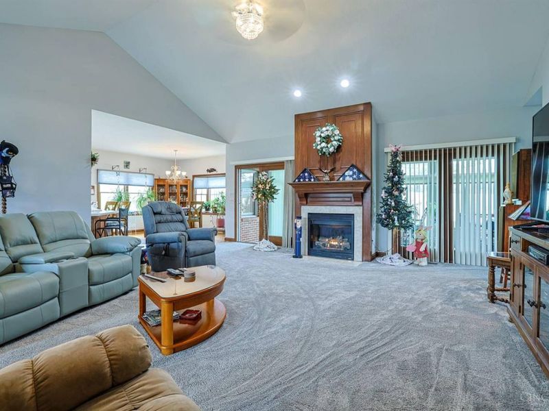 1305 Courtney Drive, Hamilton, OH 45013 Photo 7