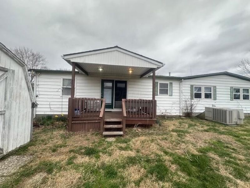 915 Charles Street, Logan, OH 43138 Photo 24