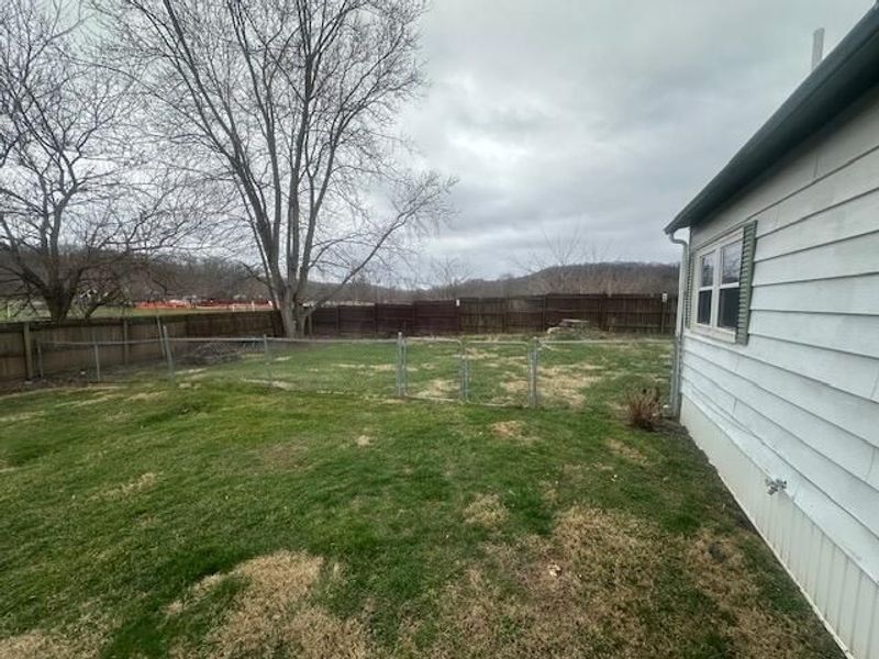 915 Charles Street, Logan, OH 43138 Photo 25