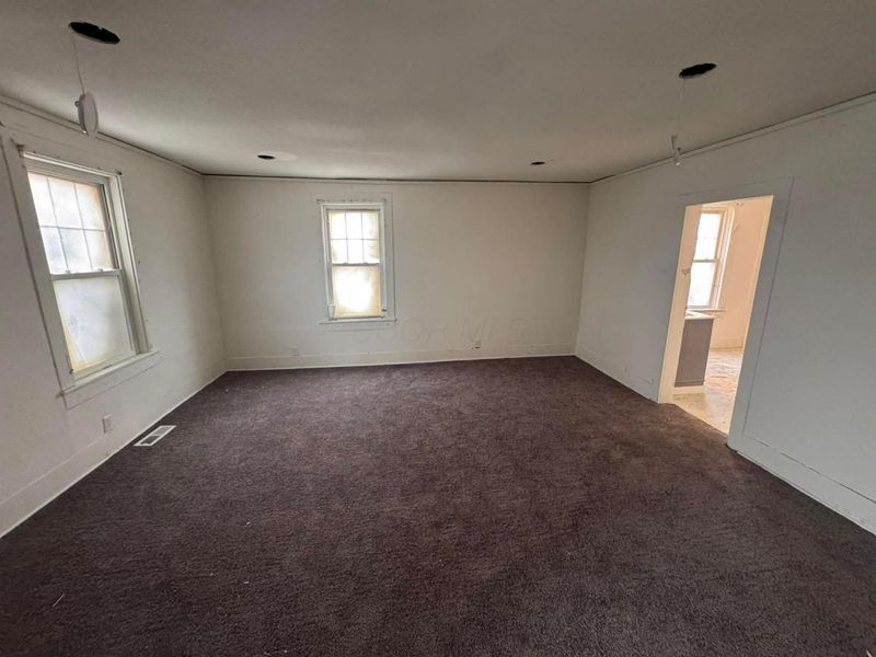 948 Young Road, Bloomville, OH 44818 Photo 9