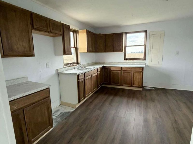 948 Young Road, Bloomville, OH 44818 Photo 9