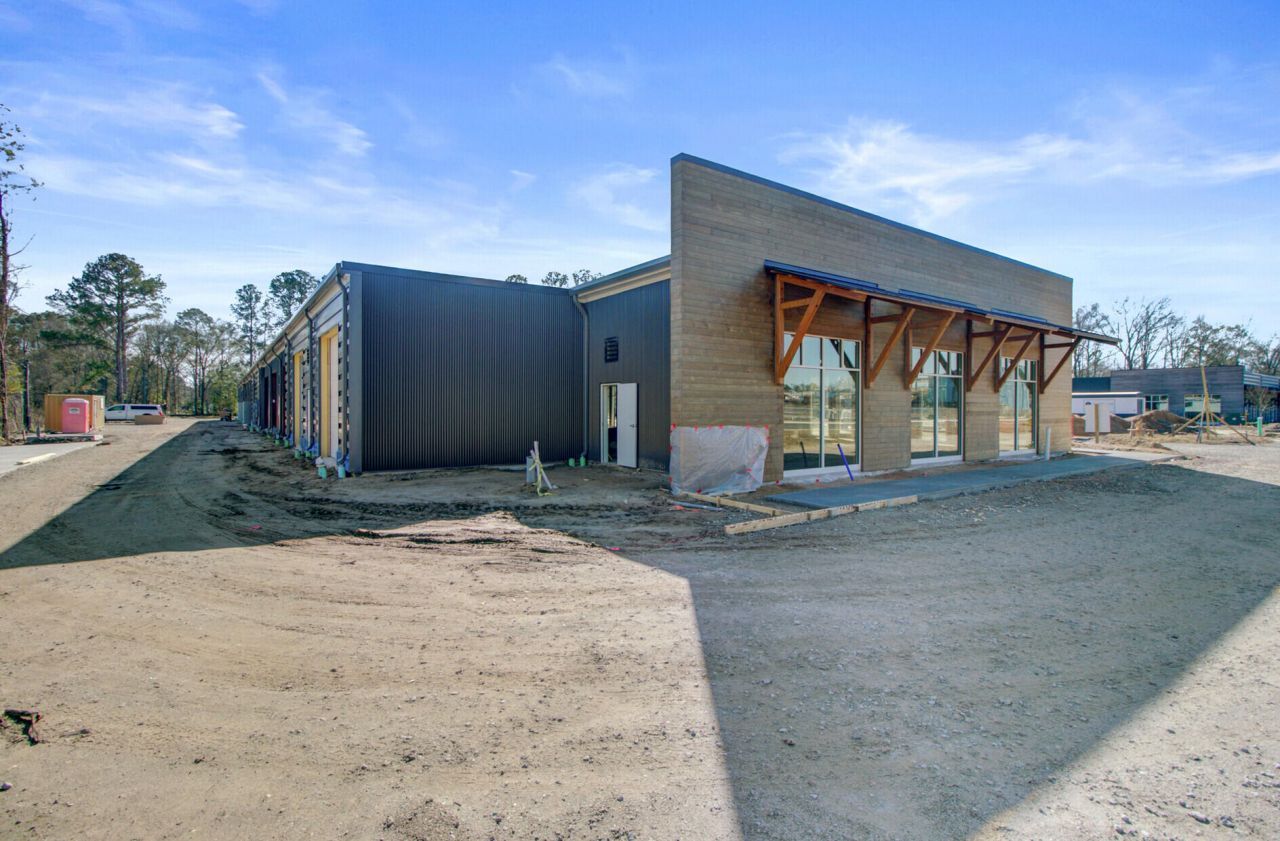 313 N Maple Street Photo 5