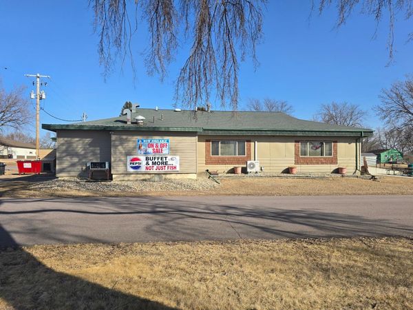 102 Waldo Avenue S, Ihlen, MN 56164