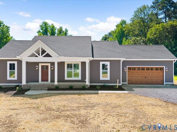 16751 Loving Union Road, Disputanta, VA 23842
