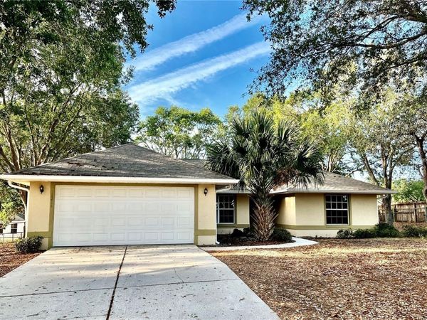 16216 HILLSIDE CIRCLE , MONTVERDE, FL 34756