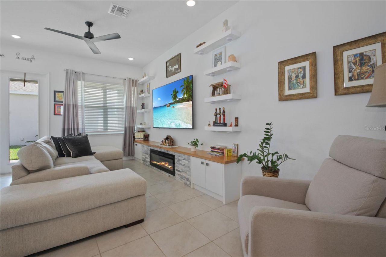 646 Kimber , Debary, FL 32713 Photo