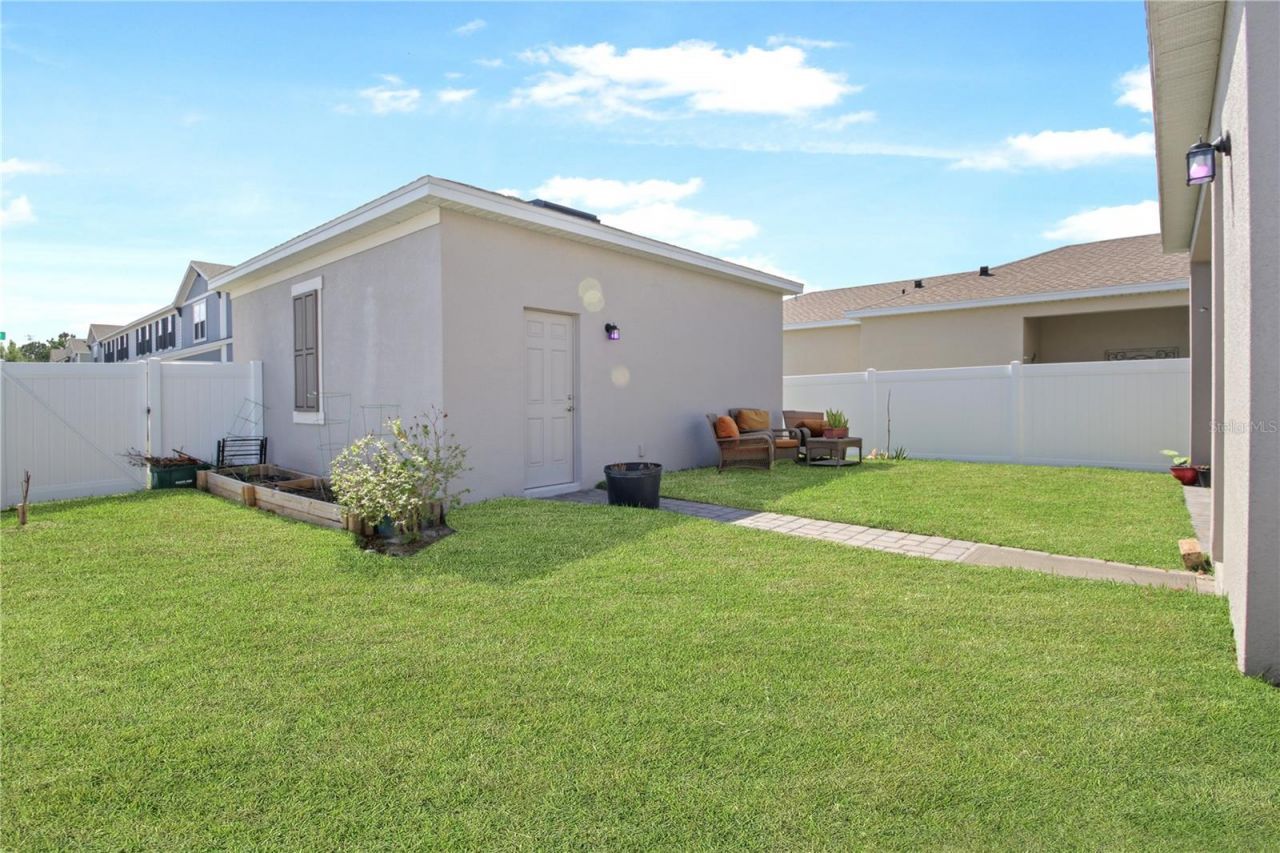 646 Kimber , Debary, FL 32713 Photo