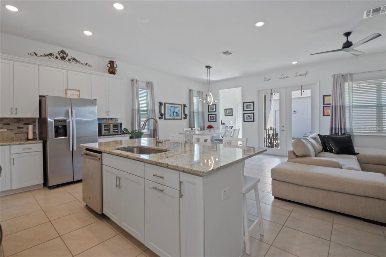 646 Kimber , Debary, FL 32713 Photo