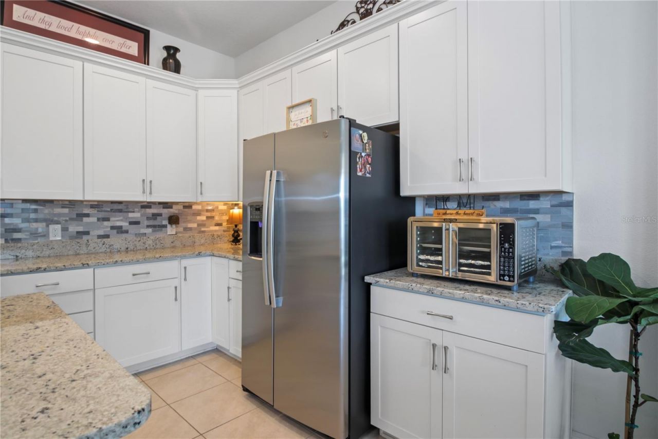 646 Kimber , Debary, FL 32713 Photo