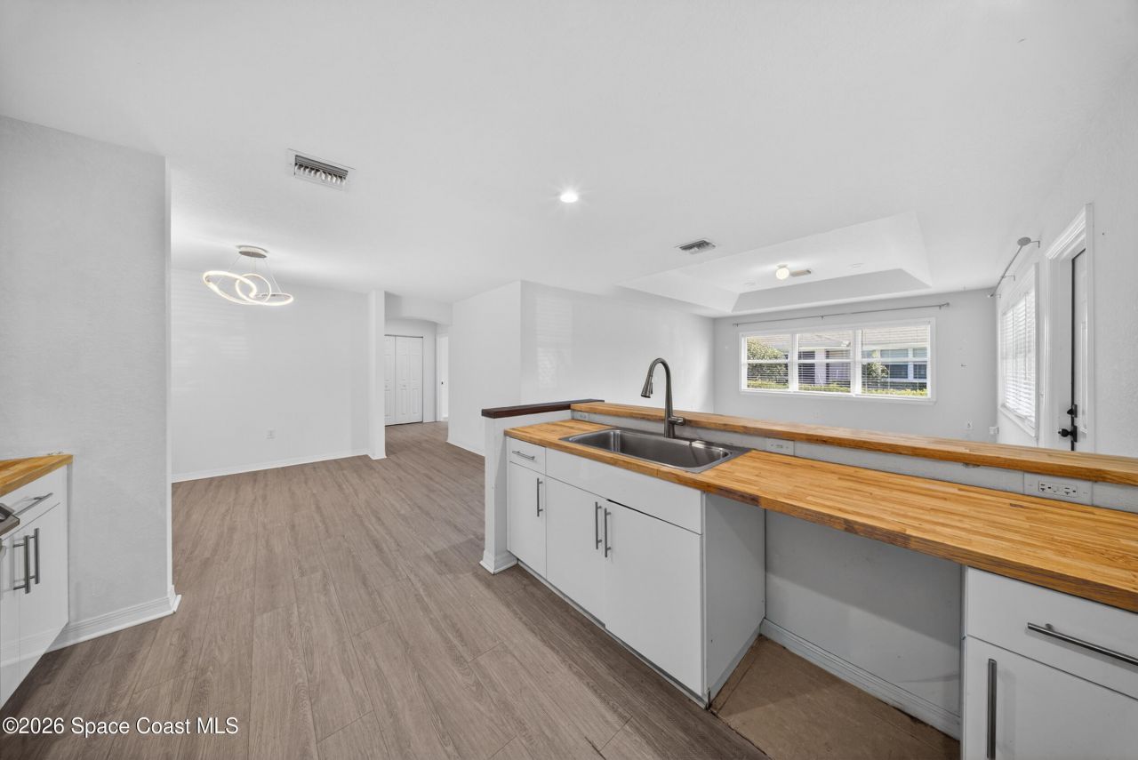 1812 E Sanderling Lane , Unit C, Fort Pierce, FL 34982 Photo