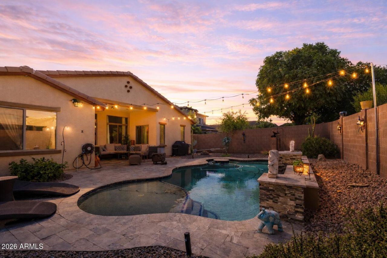 13614 W Catalina Drive, Avondale, AZ 85392 Main Photo